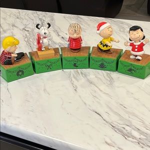 Charlie Brown Christmas decor